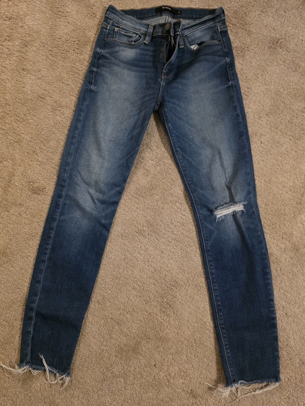 Hudson Jeans Women's Medium Blue Skinny with Knee Rip